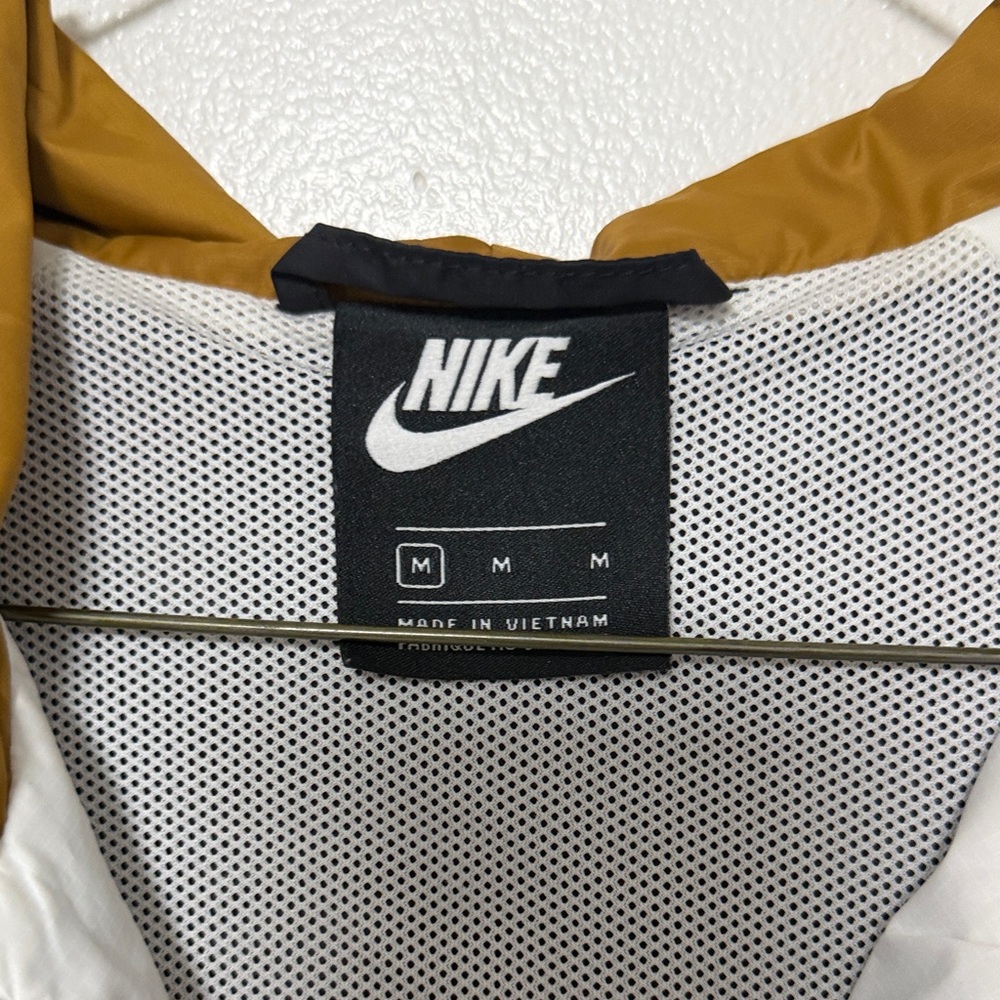 Nike Red, Black, and White Women's Jacket - Picture 2 of 3